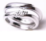 少し大きめのダイヤを入れた結婚指輪手作り　宝石工房ながお