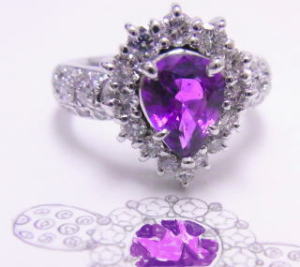 紫色のサファイヤの指輪 バイオレットサファイヤ 宝石工房ながお